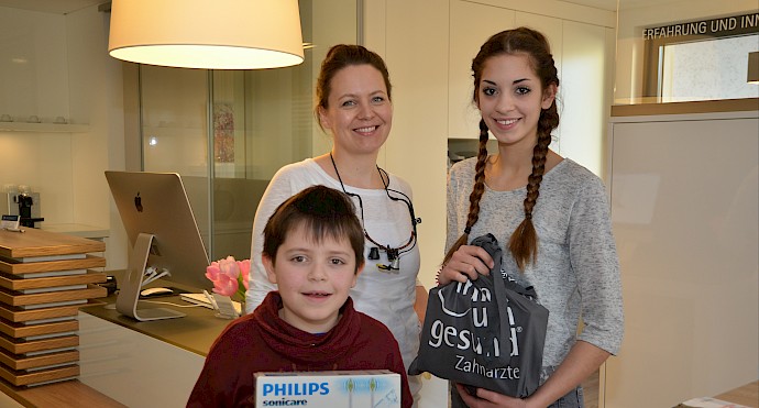 Franziska ist die 1000. Patientin bei mundumgesund